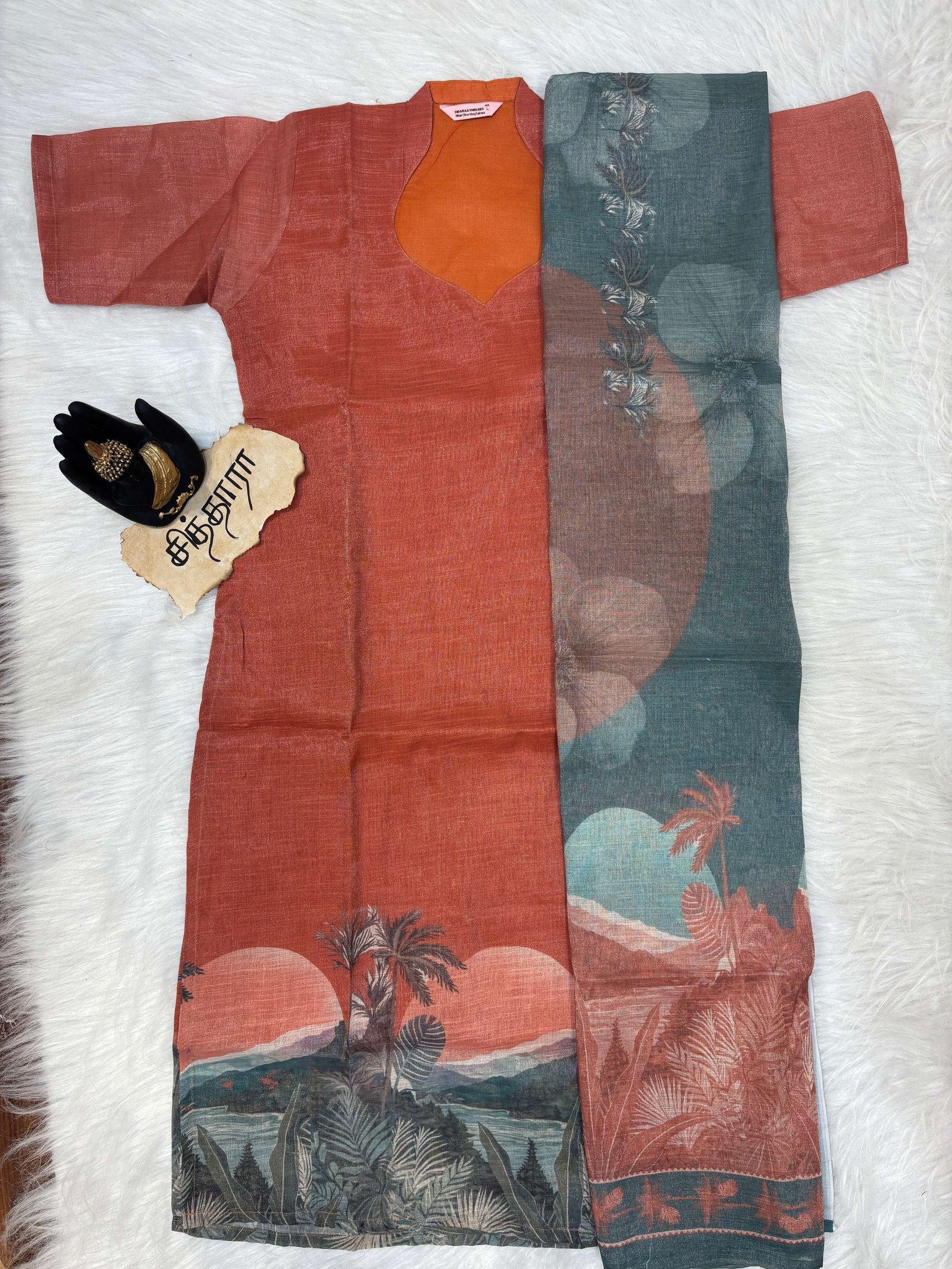 Anthimaalai (Top and Shawl)