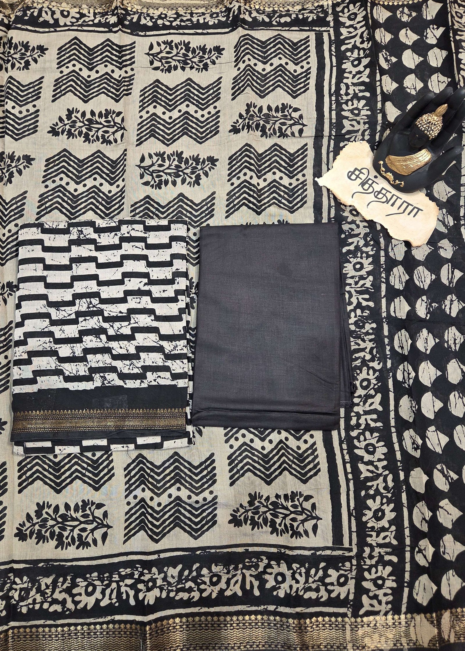 Black Zigzag Maheswari Silk (Unstitched)