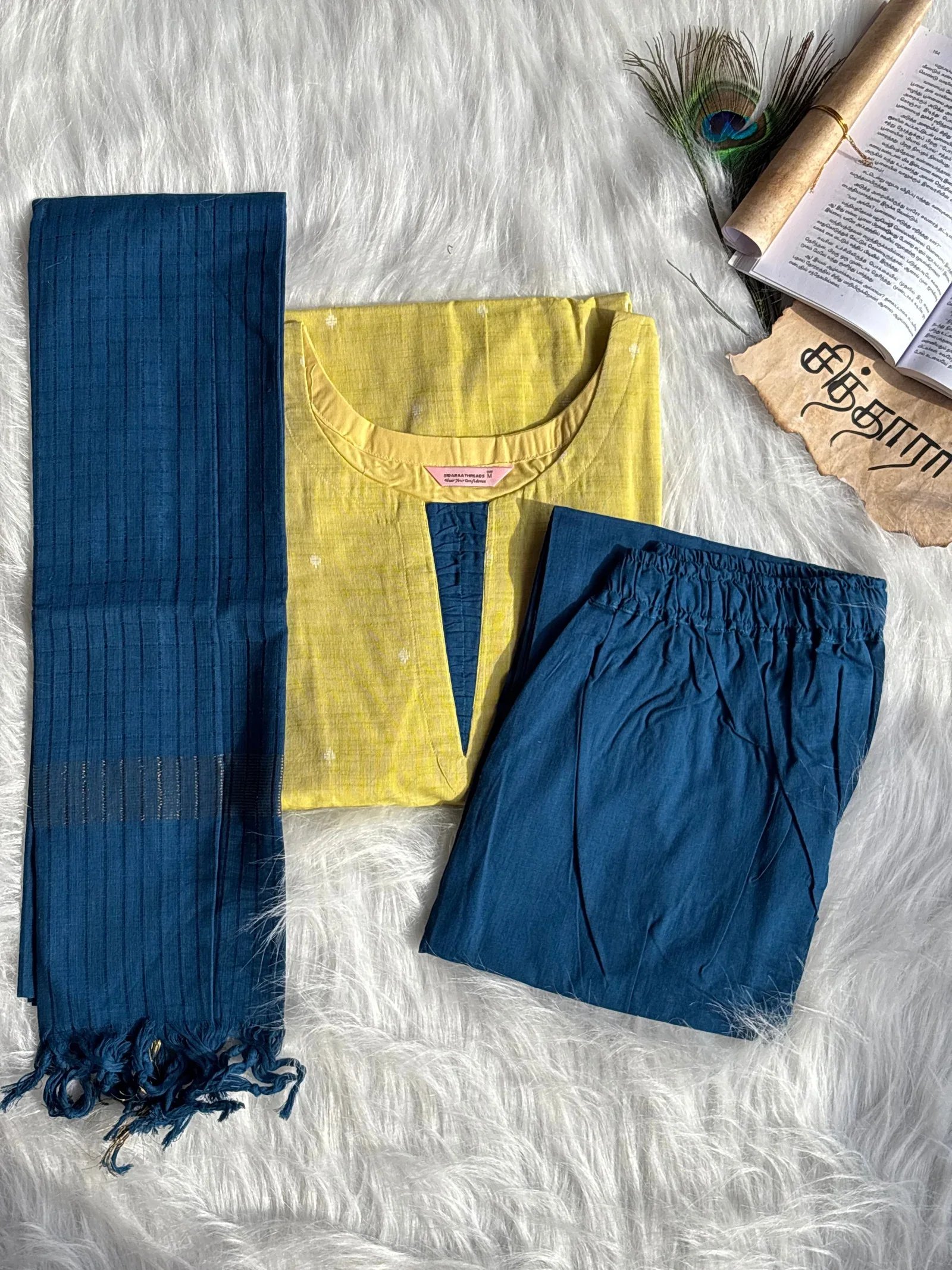 Samanthi (Salwar Set)